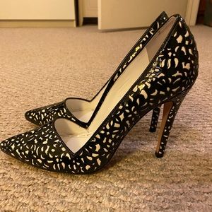 Alice & Olivia Dina pumps